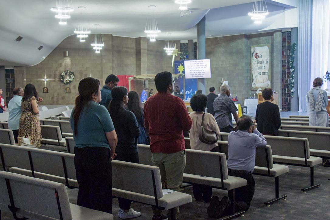 Nye Midnight Mass 31 Dec - Photo 7