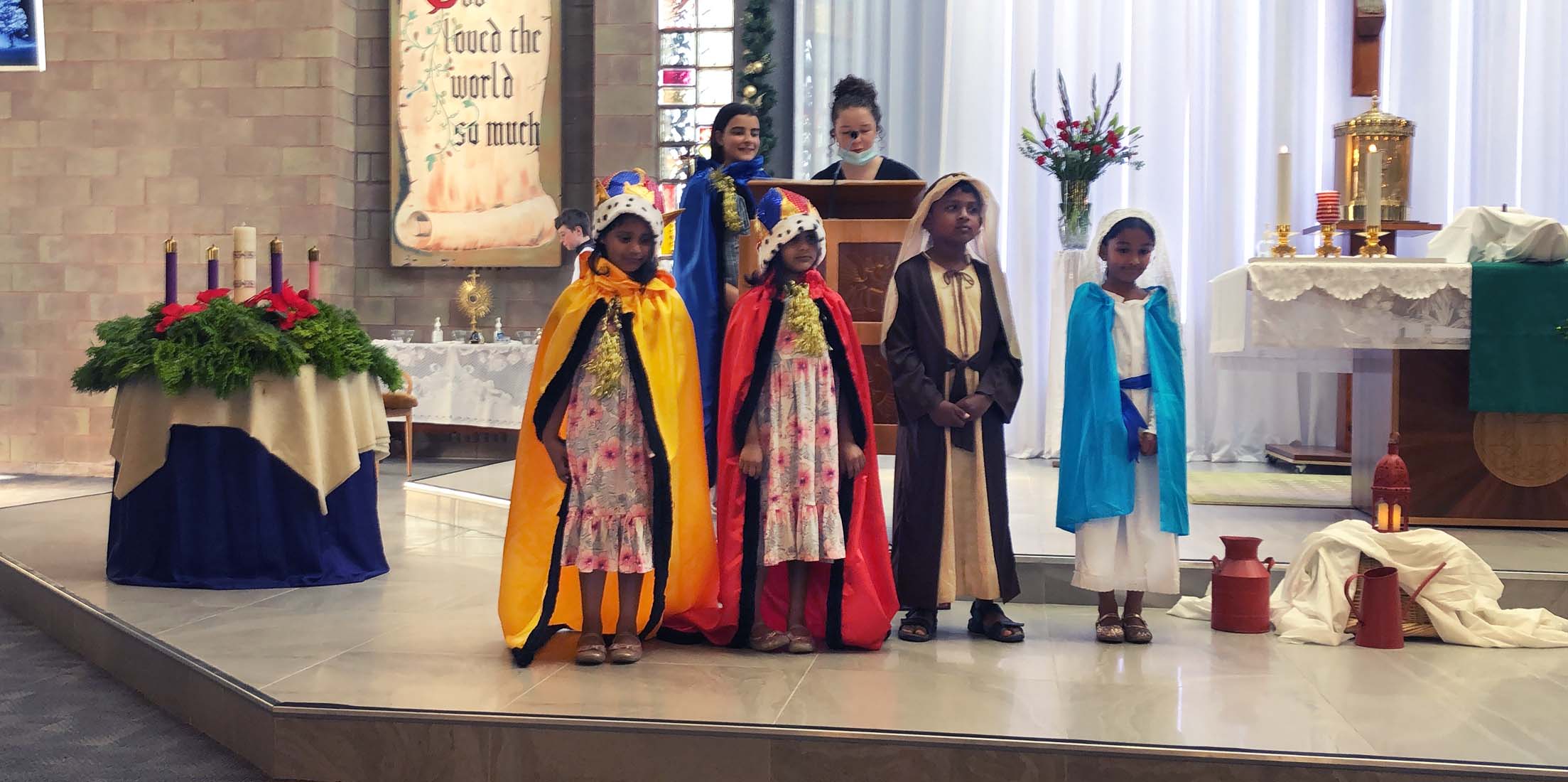 Christmas Family Mass 24 December - Photo 20