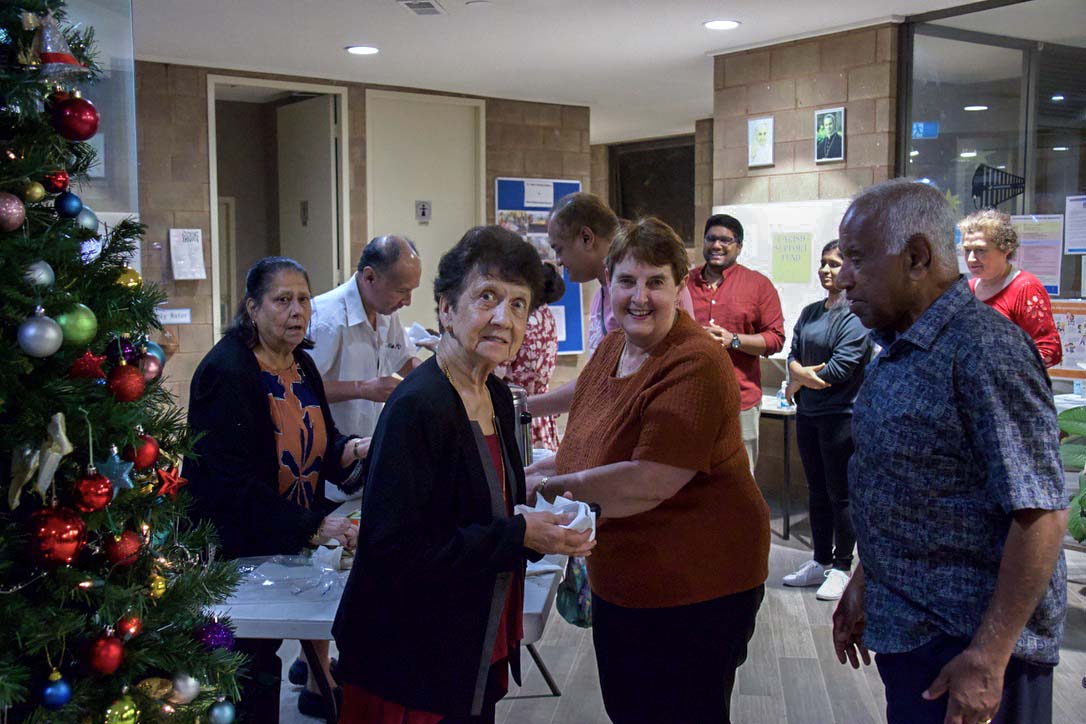 Nye Midnight Mass 31 Dec - Photo 4