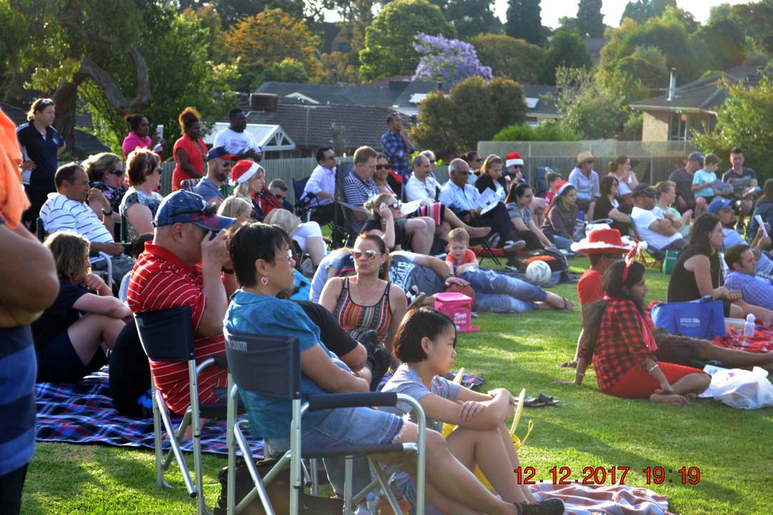 St Luke S School Carols - Photo 3