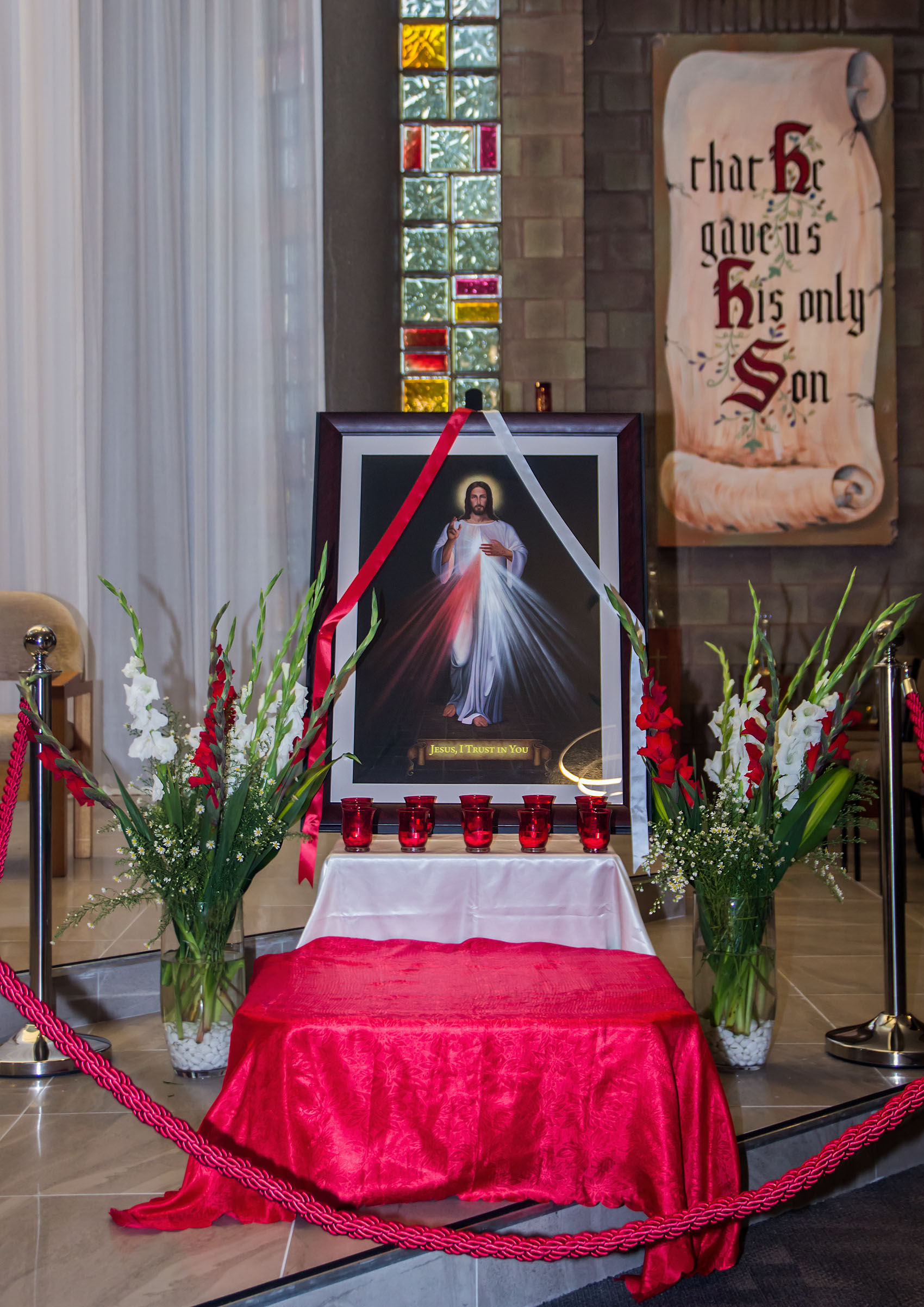 Divine Mercy Sunday 8 Apr - Photo 2