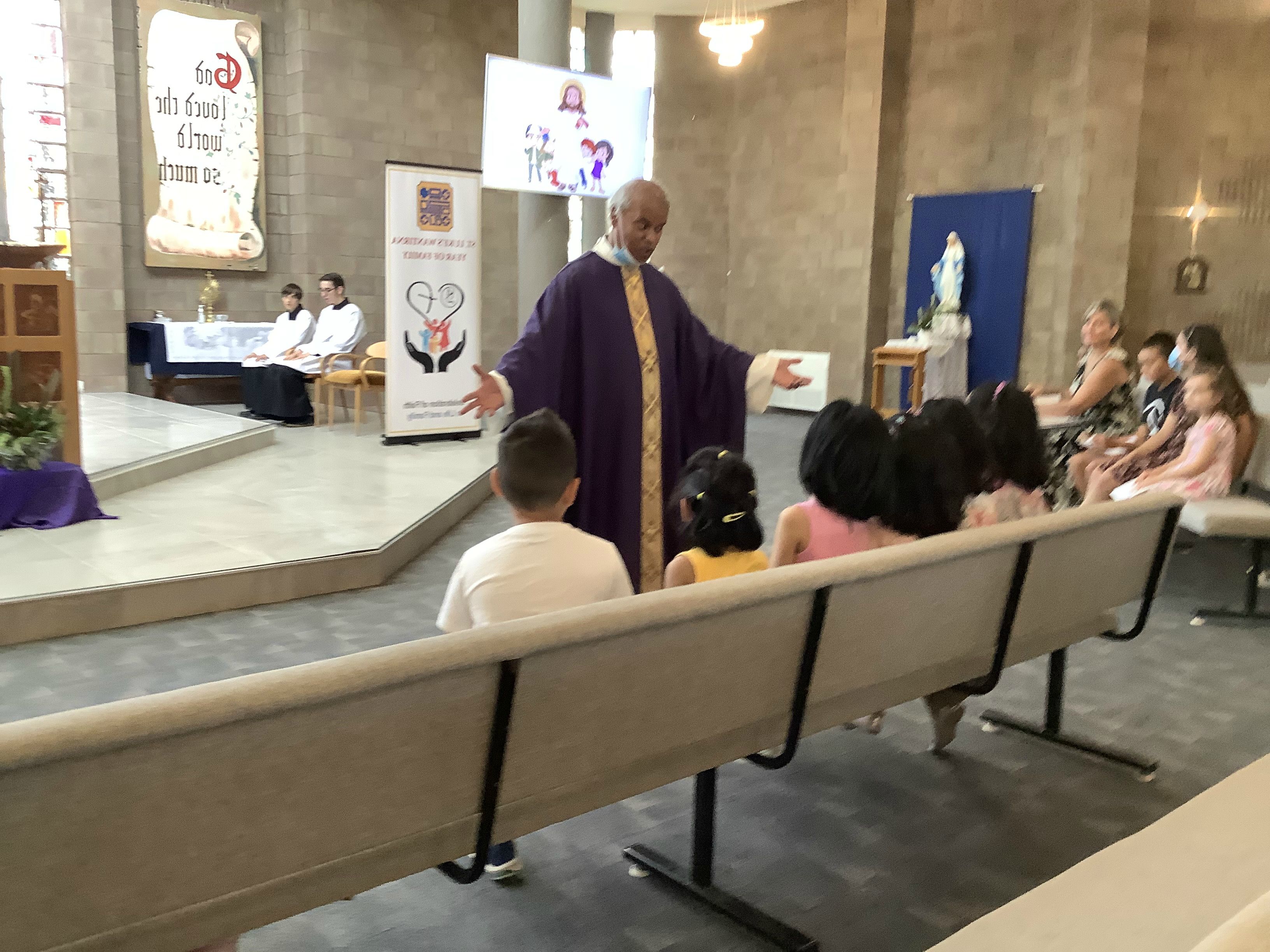 Family Mass 20 March - Photo 22