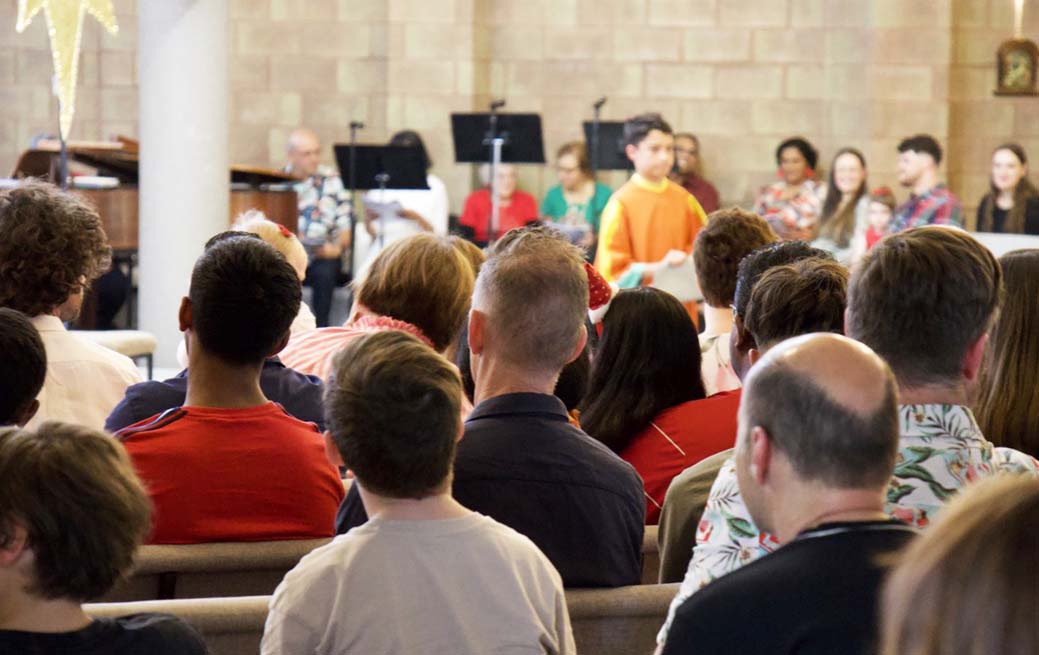 Christmas Family Mass 24 Dec - Photo 11