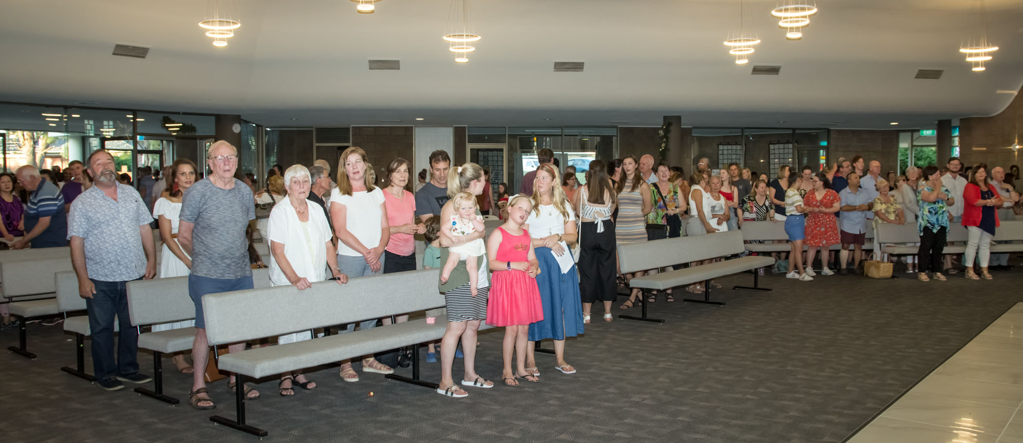 Christmas Family Mass 24 Dec - Photo 4