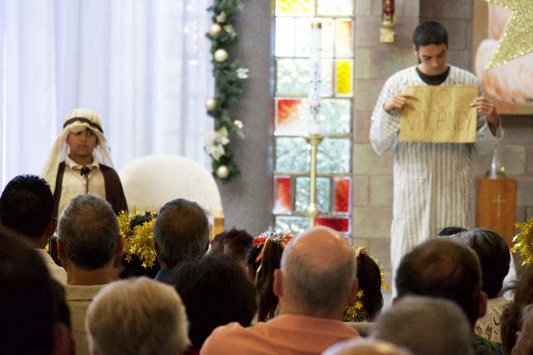 Christmas Family Mass 24 Dec - Photo 5
