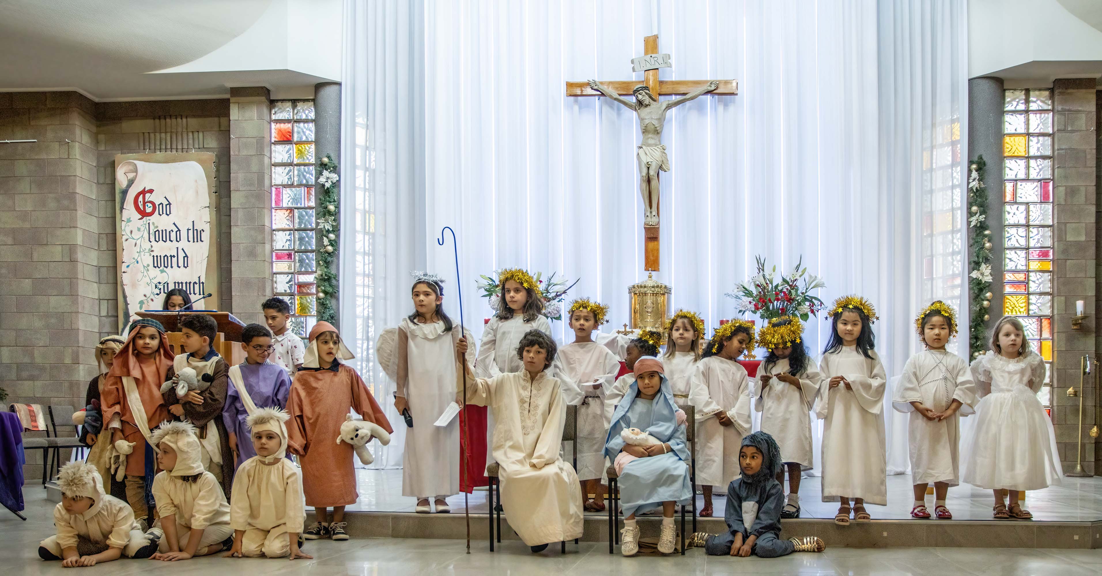 Christmas Family Mass 24 December - Photo 47