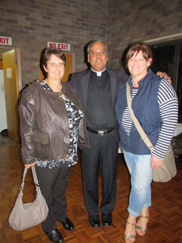 Fr Joseph S Installation Mass - Photo 9