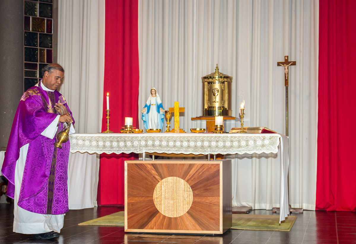 Holy Week - Photo 33