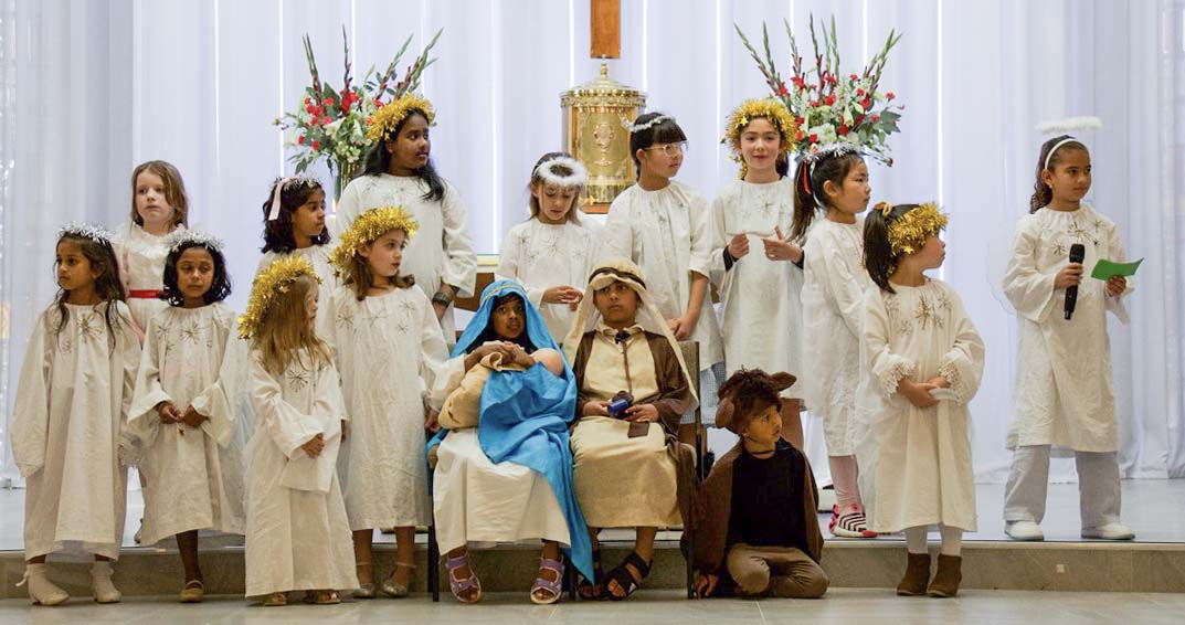 Christmas Family Mass 24 Dec - Photo 14