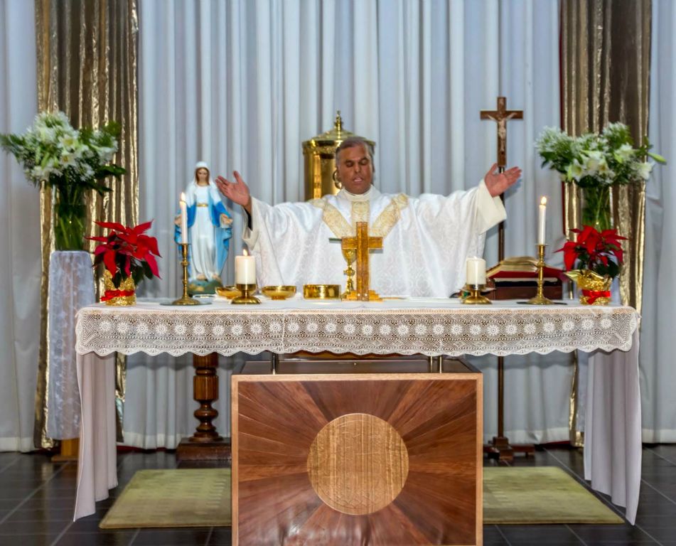Christmas Family Mass - Photo 18