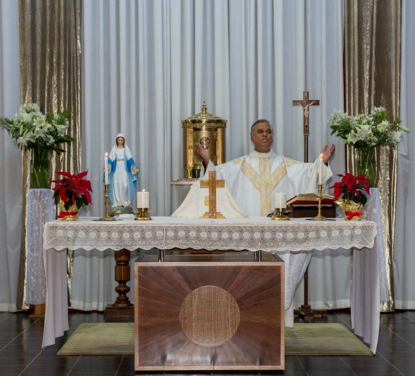 Christmas Family Mass - Photo 25