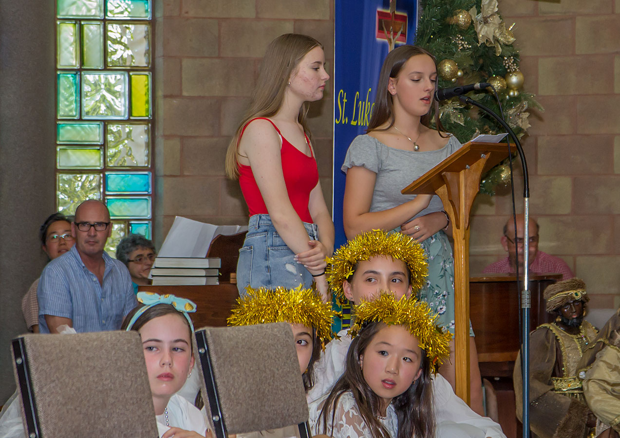 Christmas Family Mass 24 Dec - Photo 42