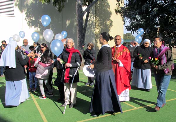 Living Rosary May - Photo 13