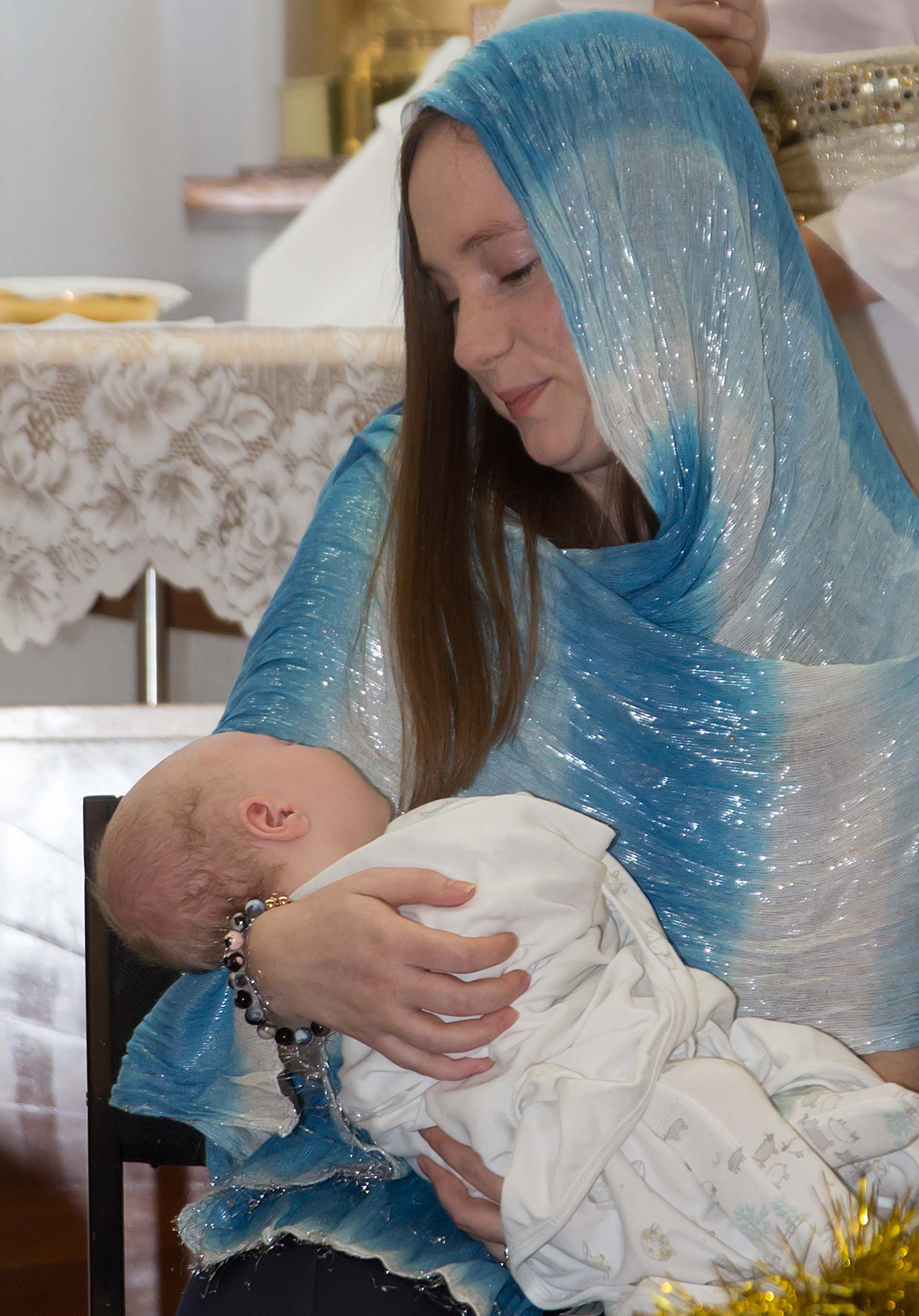 Christmas Family Mass 24 Dec - Photo 32