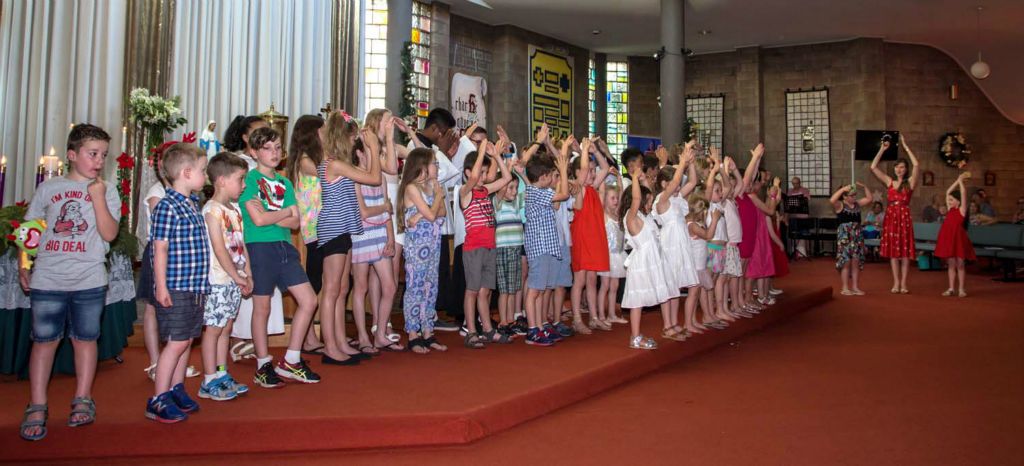 Christmas Family Mass - Photo 4