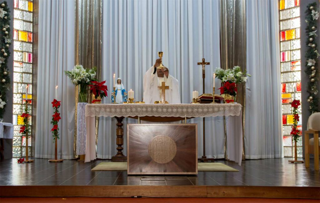 Christmas Family Mass - Photo 20