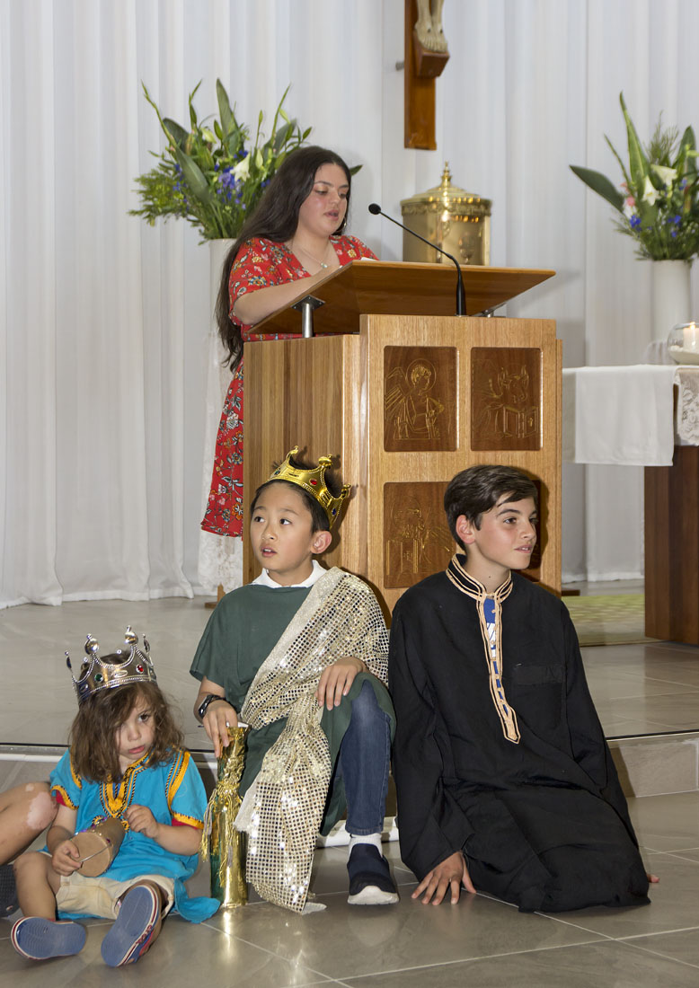 Christmas Family Mass 24 December - Photo 37