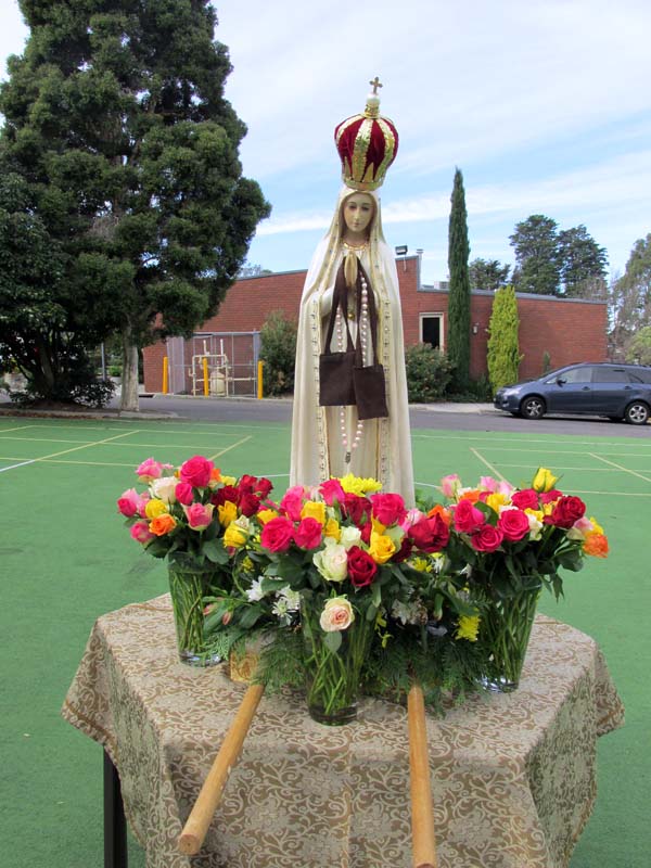 Living Rosary May - Photo 2