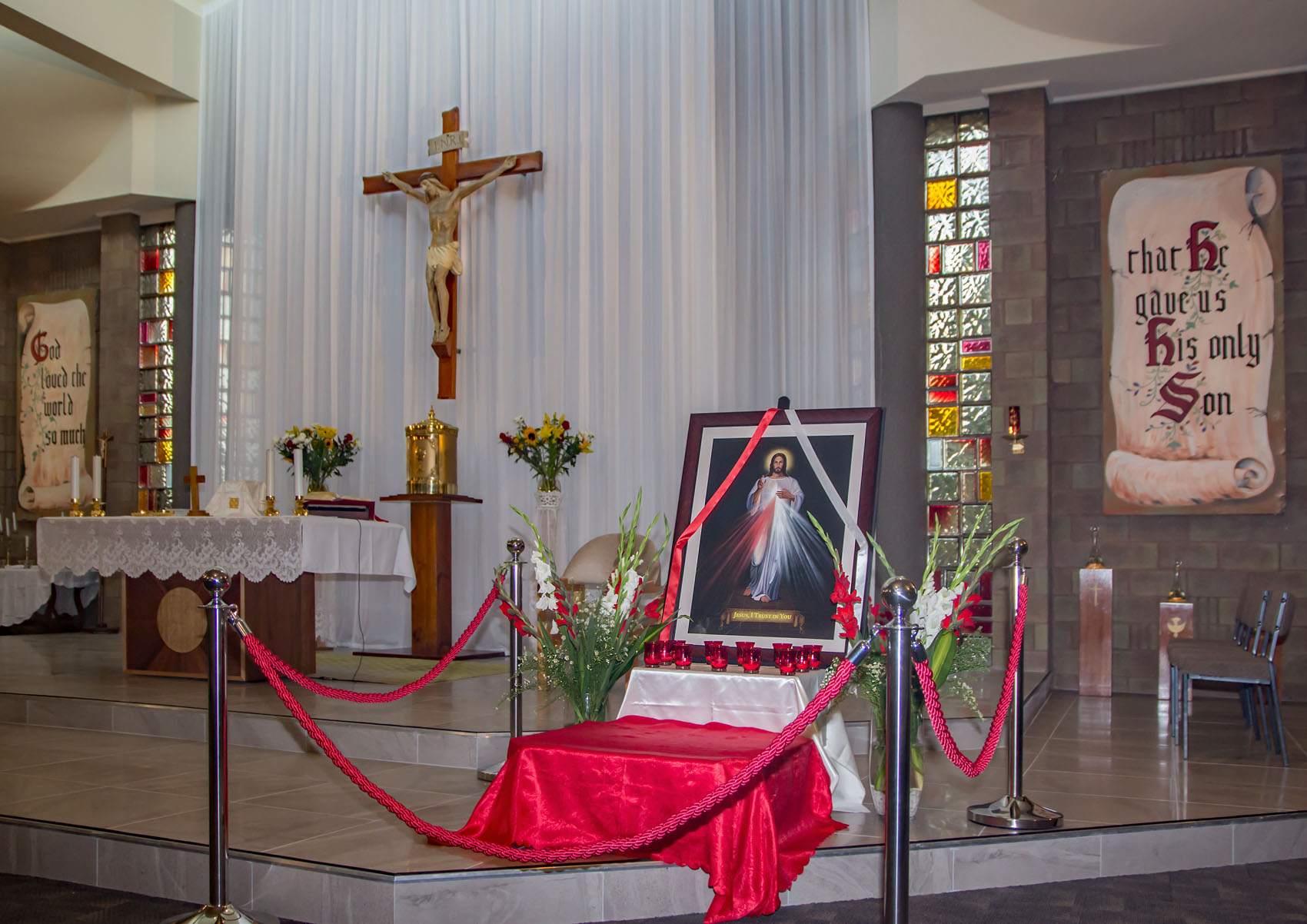 Divine Mercy Sunday 8 Apr - Photo 1